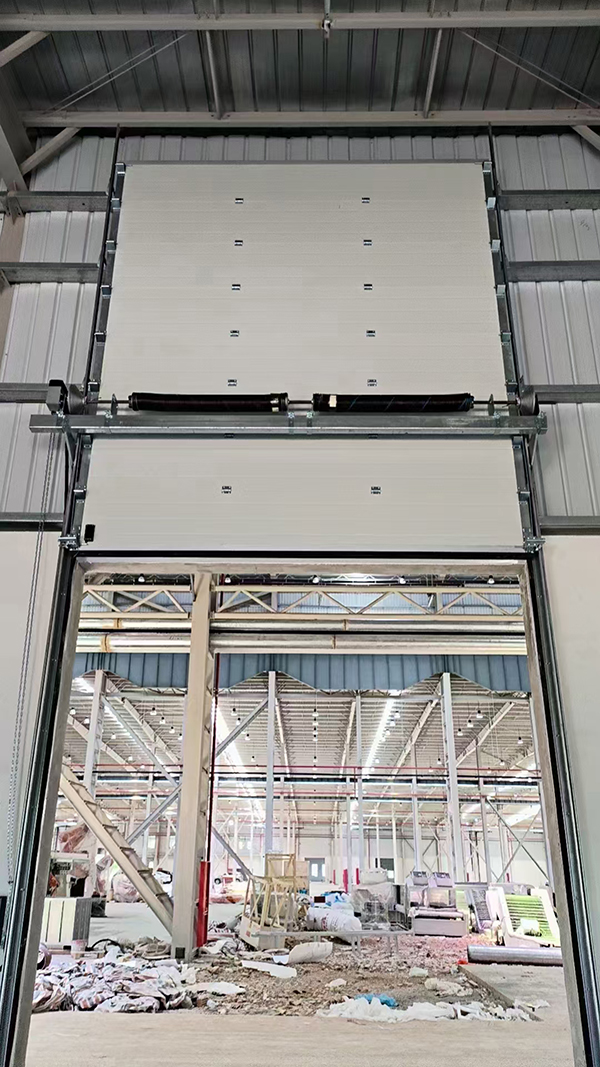 蓝田工业提升门