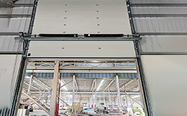 蓝田工业提升门