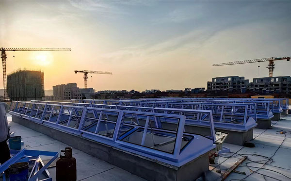 消防蓝田排烟窗工作原理