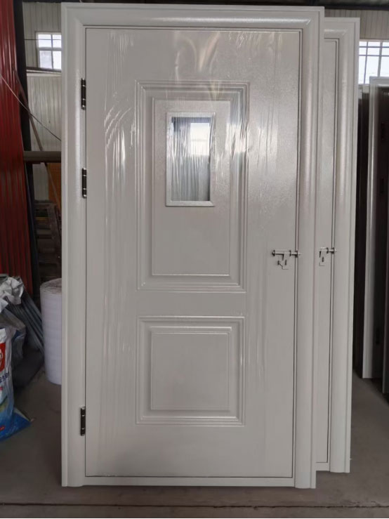 蓝田学校教室门 蓝田学校教室门